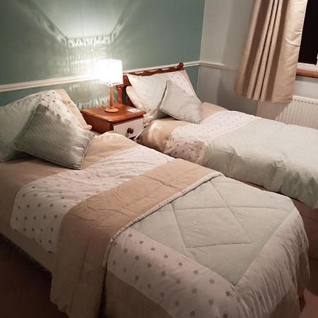 Chimneys B&B Holbrook  외부 사진